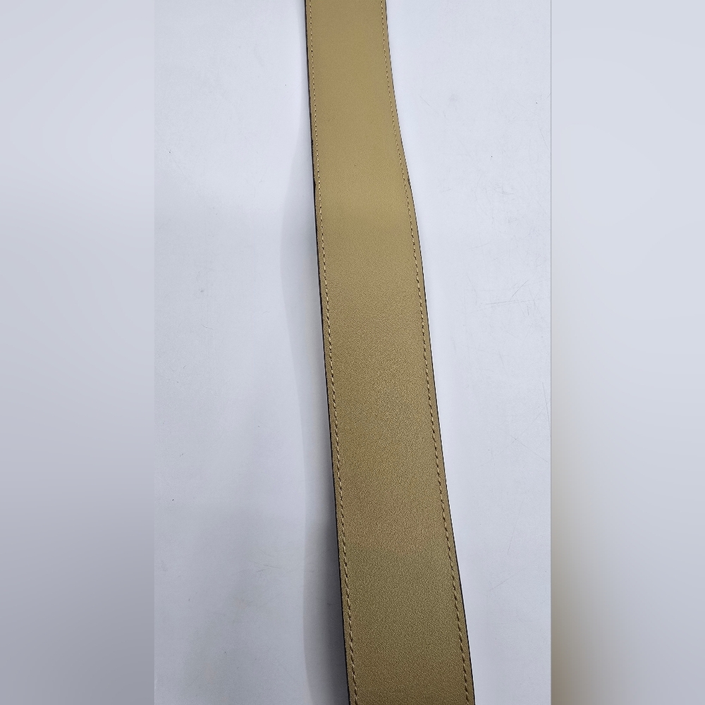 Gucci Calfskin Striped Textured Double G Belt - Picture 9 of 13